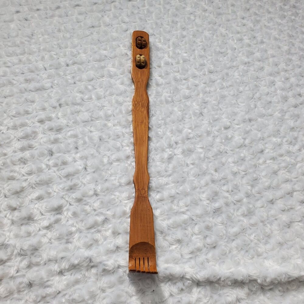 Back Scratcher Roller Massager Dual Wheel Carved Wood Hand Tool Brown Manual
